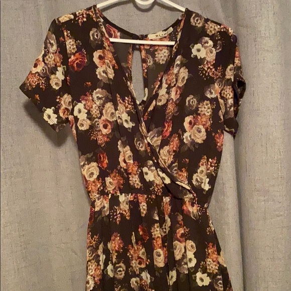 Romper - Picture 3 of 3